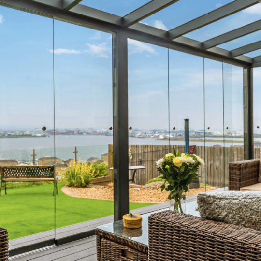 Glasschuifwand 8 mm. glas 200 cm 3 rail