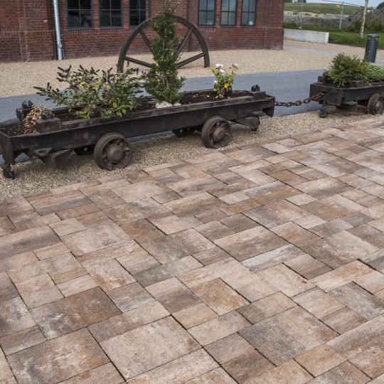 CAMELOT PAV WAVE Kilimanjaro KL.WV‑6 — een kasteelvloer voor elk terras