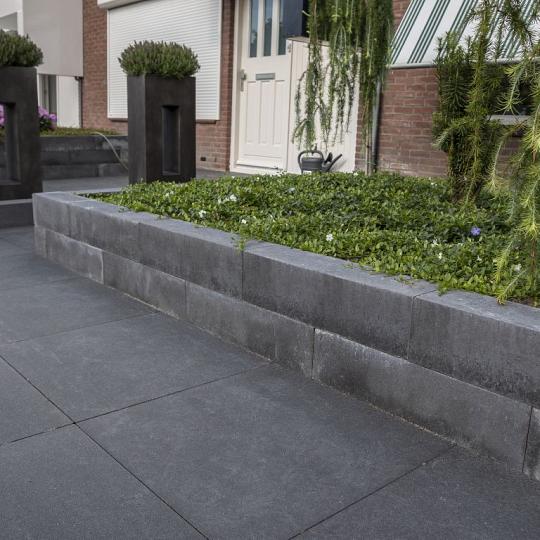 LINEA BLOCK BLACK *KP* 15X15X60