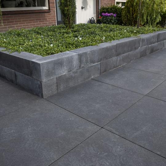 LINEA BLOCK BLACK *KP* 15X15X60