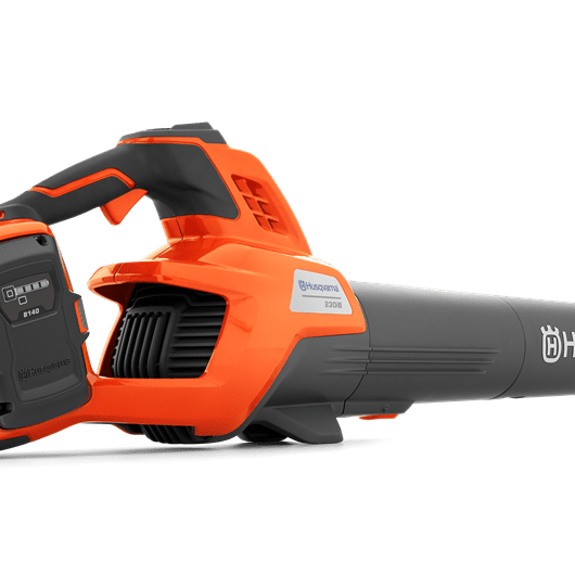 Husqvarna 230iB, Bladblazer incl B140 en C80
