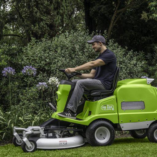 Grillo FD 220R Zitmaaier B&S Vanguard