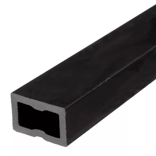 Aluminium onderbalk t.b.v. dekdelen, 3 x 5 x 400 cm, zwart RAL 9005.