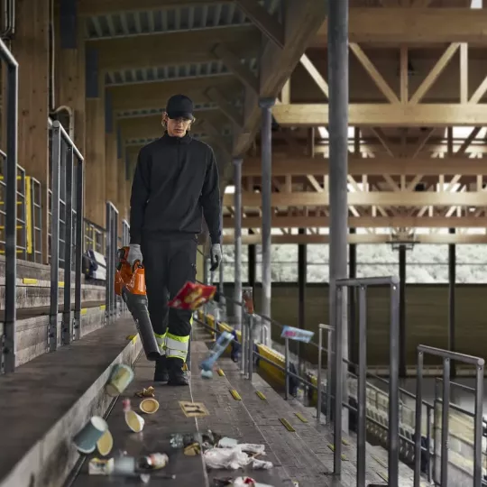 530 iB zonder accu en lader, met bluetooth