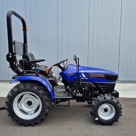 FARMTRAC FT26 tractor manueel 4WD gazonbanden