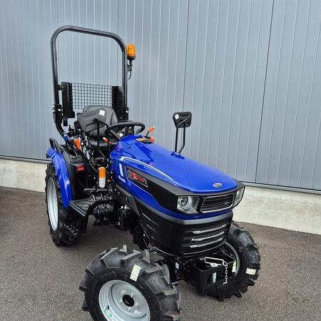 FARMTRAC FT26 tractor manueel 4WD gazonbanden