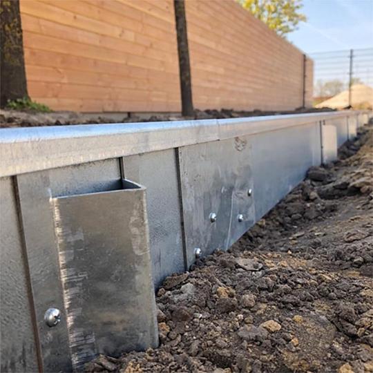 Cortenstaal grondpin laag 12 - 15 cm