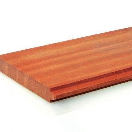 Damwand 40 mm dik x 600 cm hardhout geschaafd