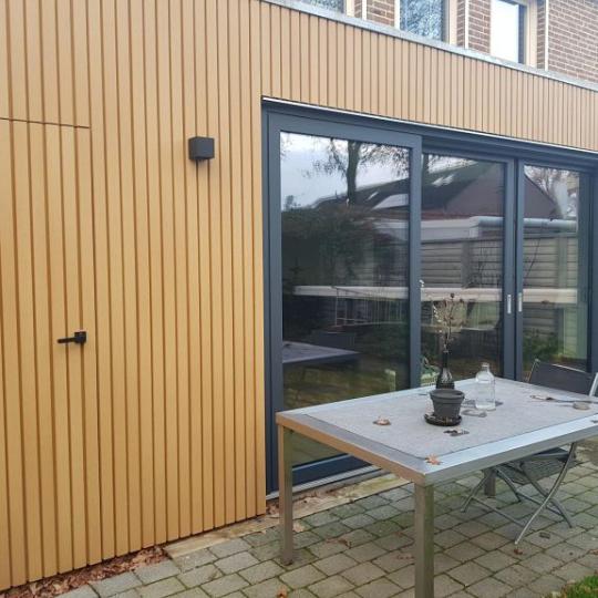 WPC WEO60 Gardenwall Cedar – gevel- en tuinscherm plank 3,3x17x290 cm (wb 140 mm) FSC 100%