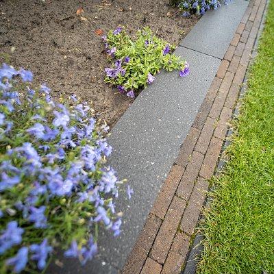 TUMBELTON EXTRA 20×5×7,3 cm Walnut — smalle trommelsteen met warme retro-charme