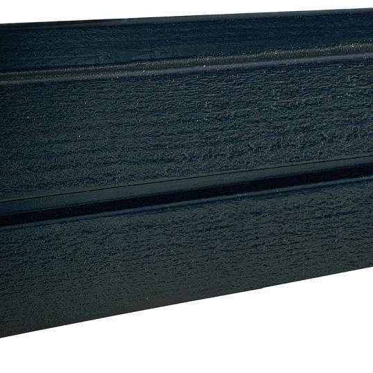 Naaldhout verduurzaamd PEFC rabat dubbele rhombus – zwart fijnbezaagd (1,9 x 13/14,4 cm)