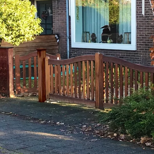 Elephant Tuinhek Luxe Bangkirai Hardhout – 3,6 x 180 x 70 cm | Vlak Geschaafd & RVS Geschroefd