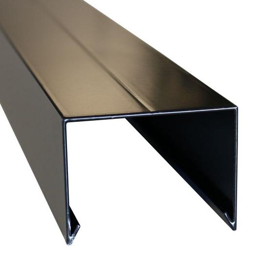 Aluminium afdekkap met sponning (5,1 cm) 4,5 x 6,1 x 179,5 cm, zwart RAL 9005.