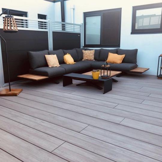 Elephant schutting Forte houtcomposiet FSC/GRS – antraciet decorelement met aluminium kader