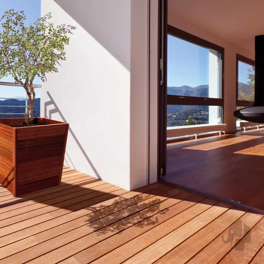 Elephant vlonderplank Mukulungu hardhout 2,5 x 14,5 x 395 cm – groeven profiel / vlak geschaafd