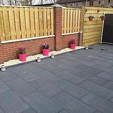 H2O Comfort Square 60x30x5 cm Black – Stijlvolle steen voor de tuin