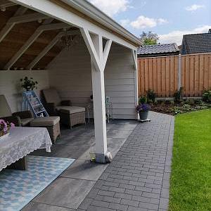 Patio Brick 8 cm Black TOP KOMO – Tijdloze kracht en stijl voor elke buitenruimte