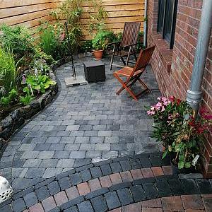 Stonique trommelsteen 21x14x7 cm grijs/zwart – tijdloze natuursteen voor tuin en oprit