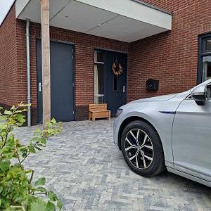 Stonique trommelsteen waalformaat 7 cm grijs/zwart – stijlvolle bestrating met karakter