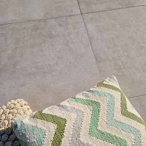 SolidSquare keramische tegel 60x60x3 cm puzzolato smoke