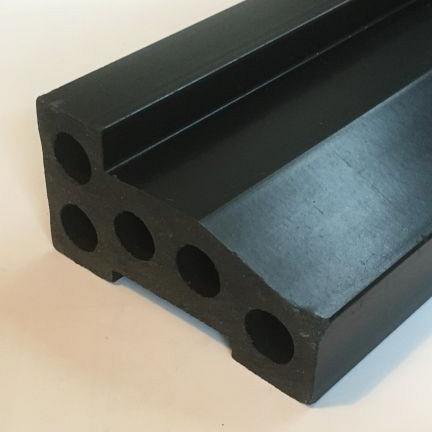 Set 3x Fundamentbalk Composiet 300 cm voor Blokhutten – Duurzame Basis voor een Stabiele Constructie