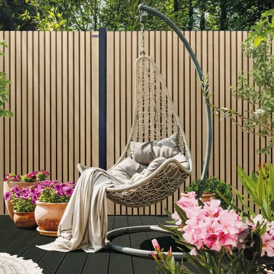 Elephant Schutting Stripes Black Houtcomposiet FSC 180x180 cm Co-Ex Oak