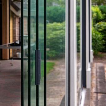 Glazenschuifwandset compleet - Inbouwhoogte 228-232cm - Paneelbreedte 104 cm - Breedte tot 400 cm - 
