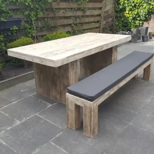 Tuintafel steigerhout 18 mm. 300 cm. lang