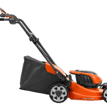 Husqvarna Loopmaaier LC 137i met accu en lader