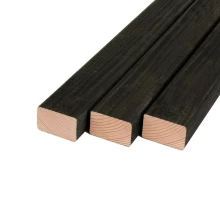 Douglas geschaafde regel gedroogd 4,5 x 7 x 250 cm, zwart