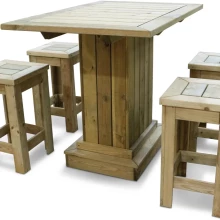 Bartafel met vier krukken geimpregneerd – duurzame kwaliteit voor binnen én buiten