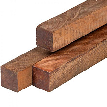 Angelim vermelho hardhouten paal 7,0 x 7,0 x 400 cm fijnbezaagd, ongepunt