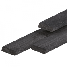 Douglas rhombus profiel 2,0 x 6,5 x 360 cm, gedroogd, zwart gespoten, geschaafd, 4 ronde hoeken