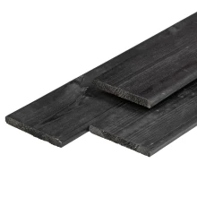 Grenen plank 1,6 x 14 x 180 cm, gedroogd, zwart gespoten, geschaafd, 4 ronde hoeken